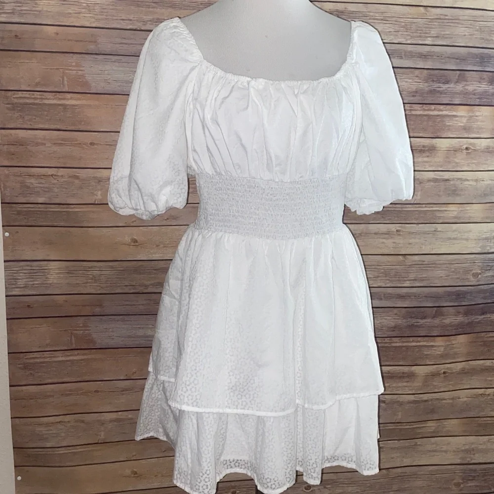 NWOT LuLus  Lined Dress With Smocking Detail - Picture 2 of 7